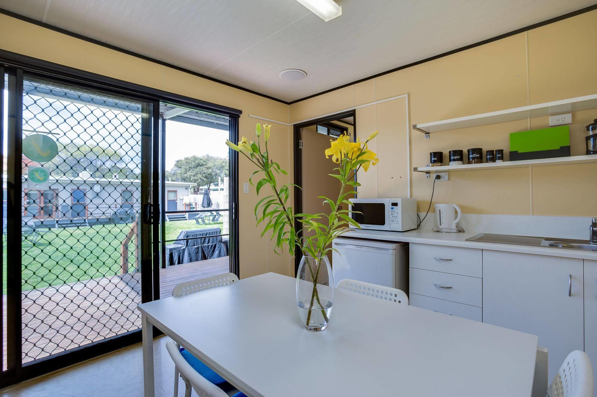 Beach Holiday Apartments Rye Exterior photo
