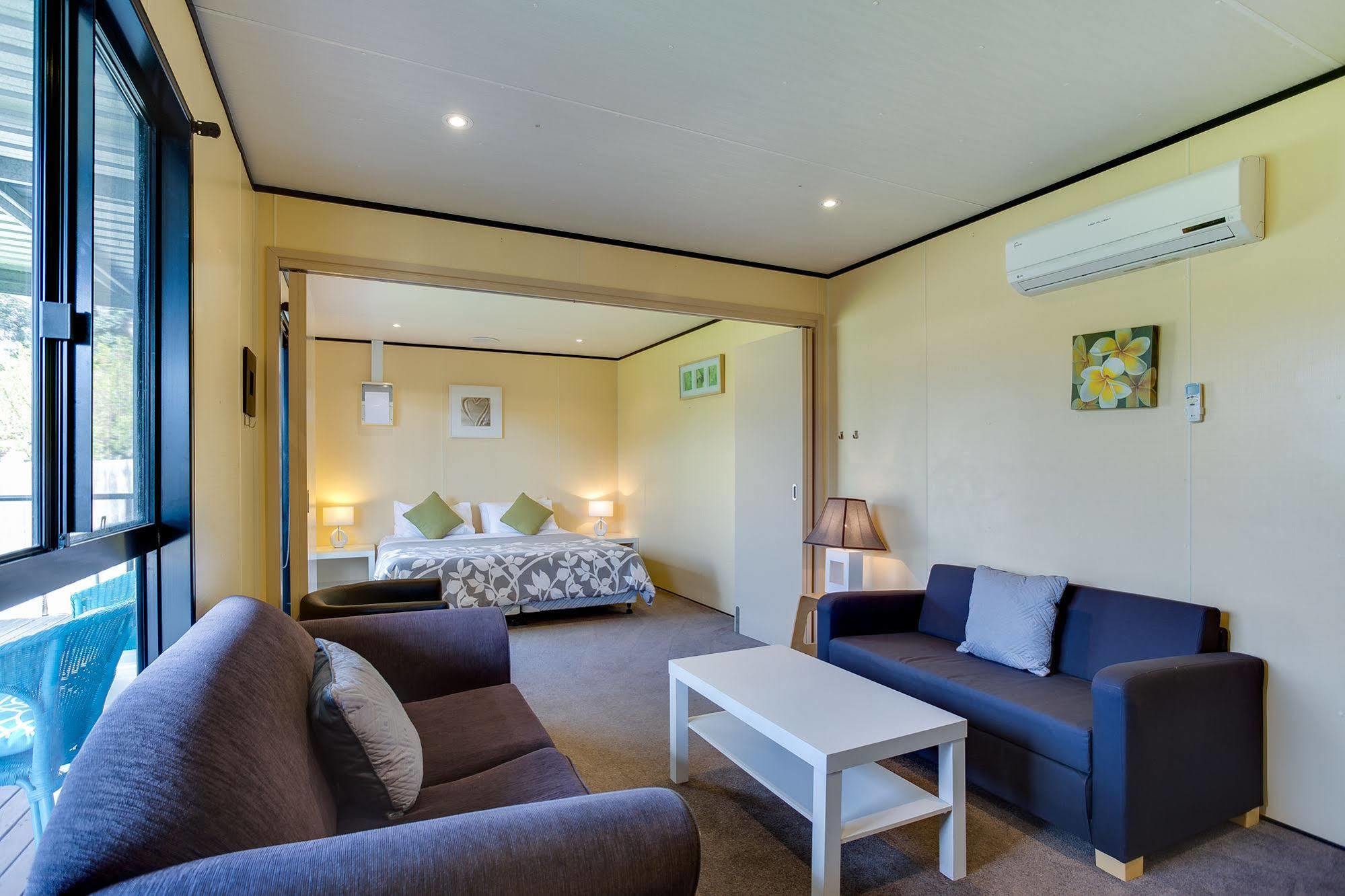 Beach Holiday Apartments Rye Exterior photo